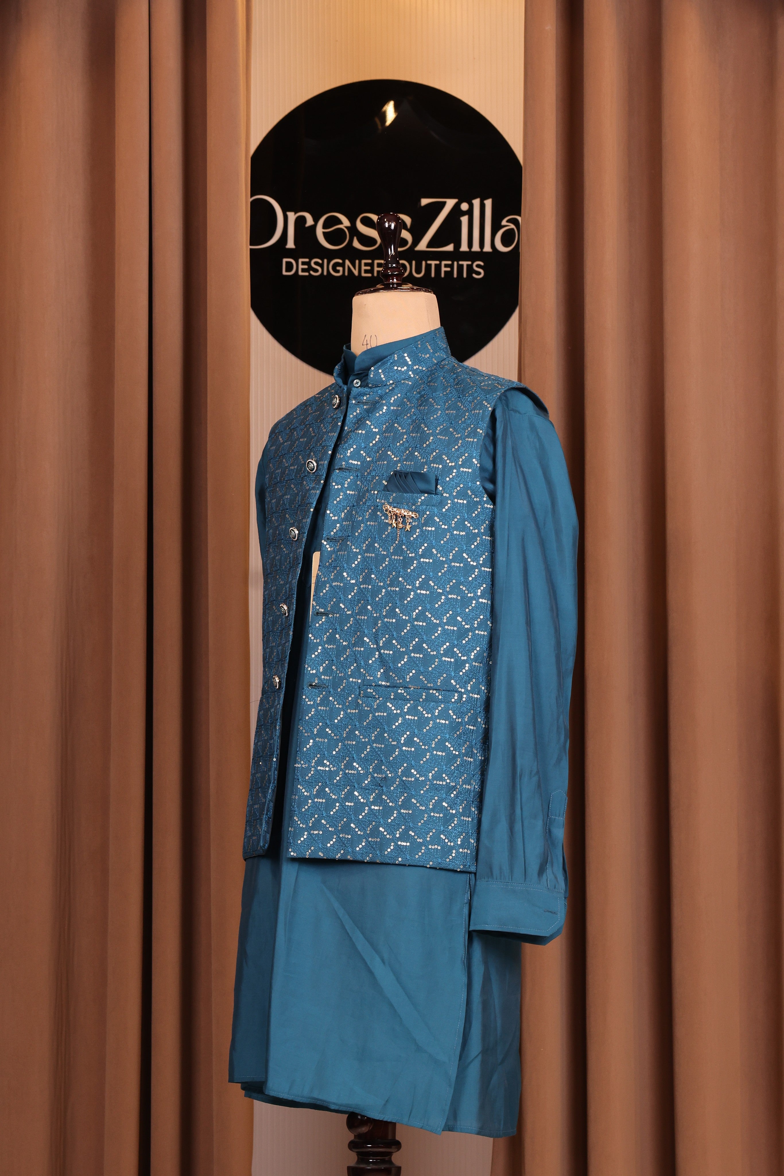 tale green koti set