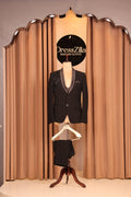 BLACK LEAF TUXEDO