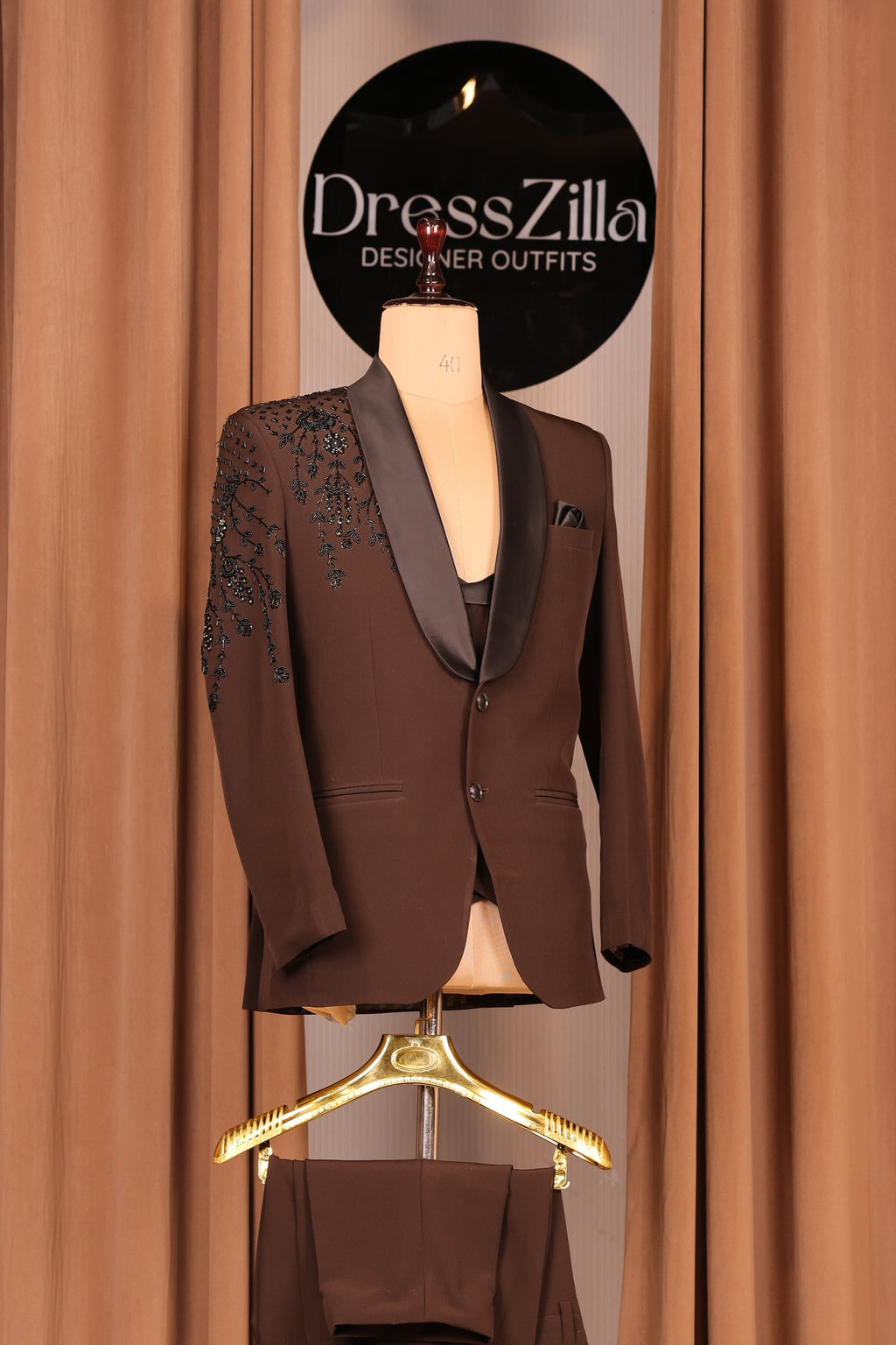 BROWN SAMEER TUXEDO