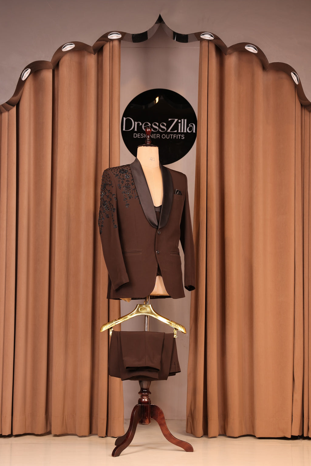 BROWN SAMEER TUXEDO