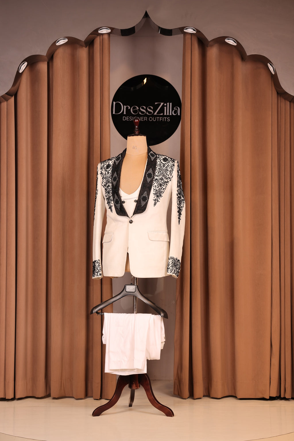 WHITE HANDWORK TUXEDO