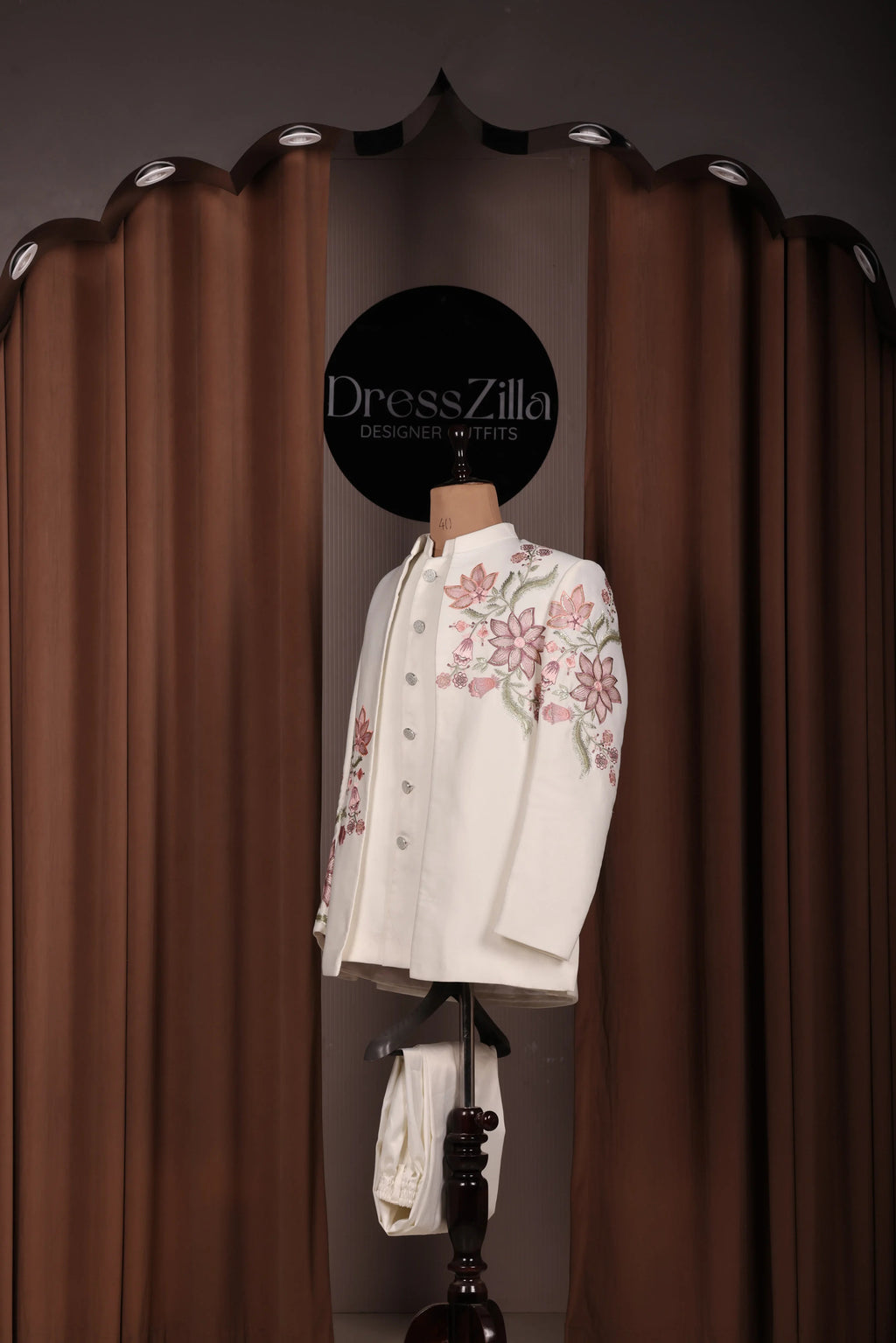 WHITE FLORAL JODHPURI