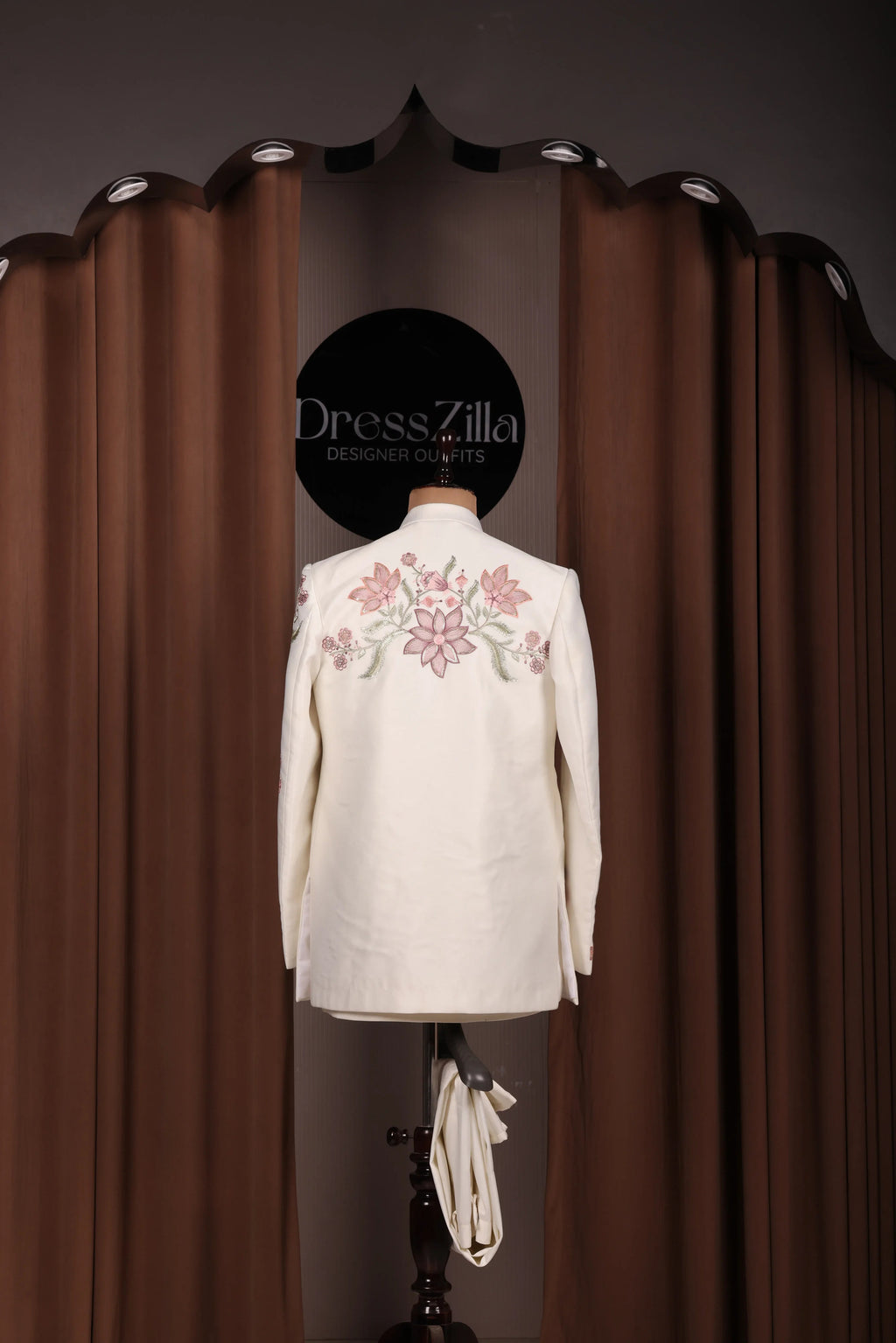 WHITE FLORAL JODHPURI