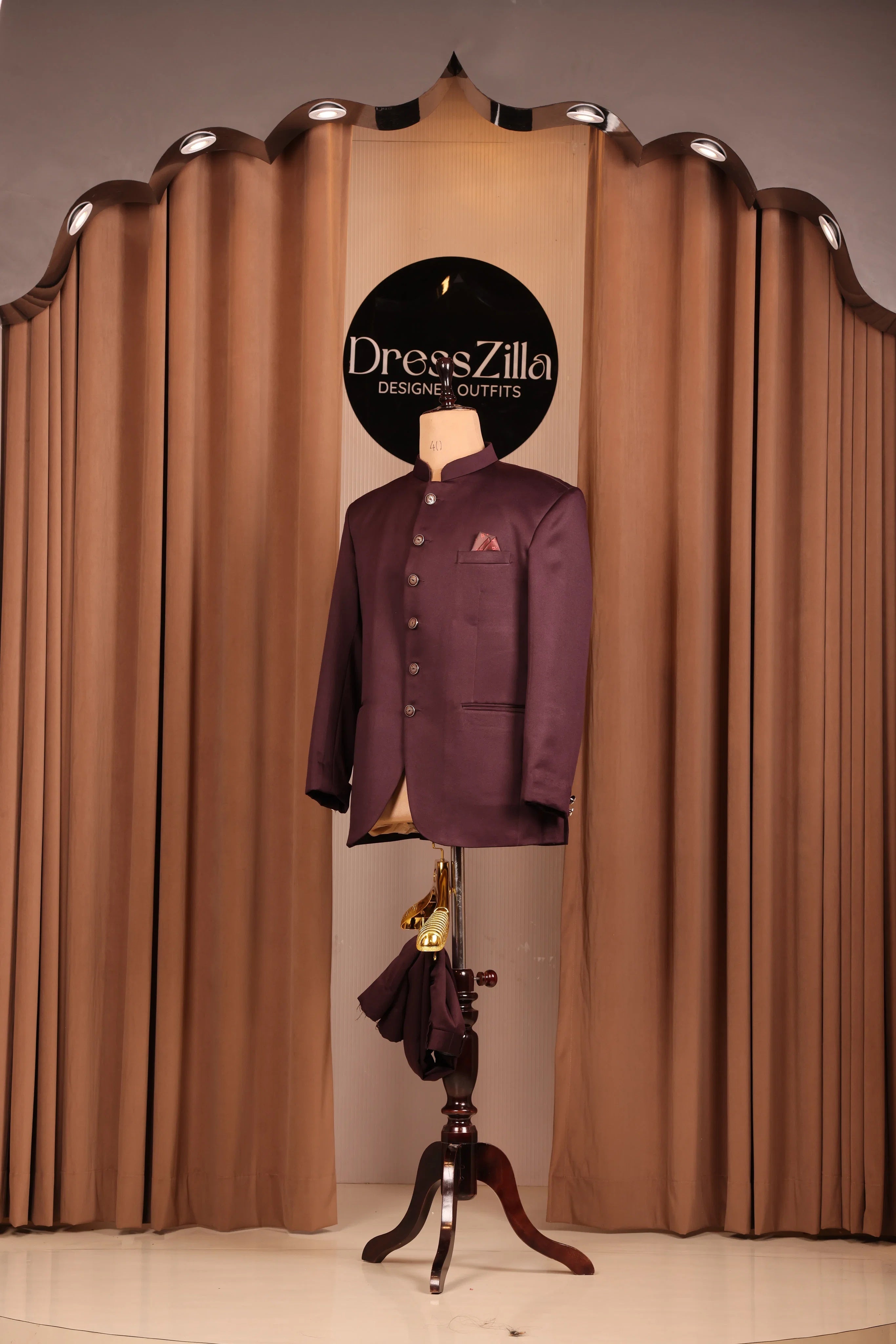 WINE THREADWORK JODHPURI