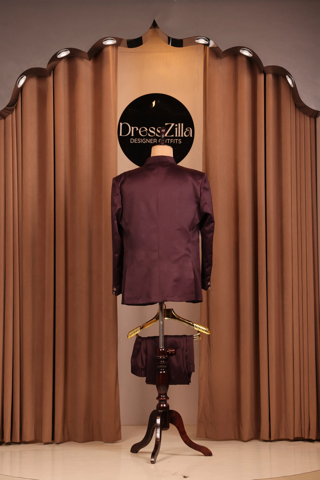 WINE THREADWORK JODHPURI