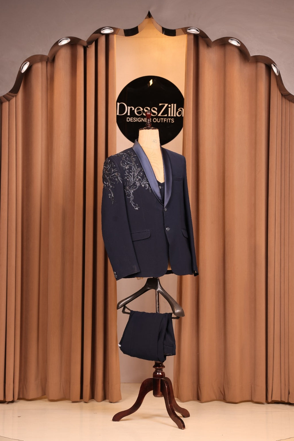 BLUE SAMEER TUXEDO