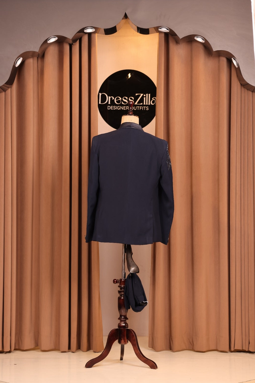 BLUE SAMEER TUXEDO
