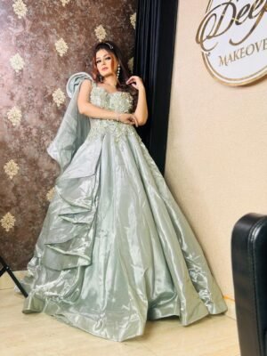 Brown thread work Lahnga